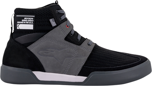 Alpinestars Primer shoes in black and gray, US size 13.5, featuring sporty design and durable materials.