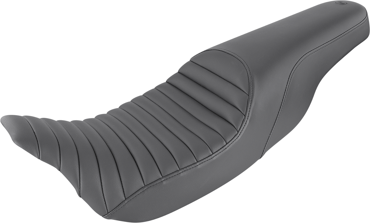 Leather motorcycle seat by Saddlemens Profiler Tuck and Roll style, with detailed stitching and padded design for comfort.