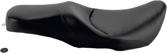 Black SADDLEMEN Pro Tour seat for FLH 1997-2007, featuring a sleek design and comfortable padding for Harley-Davidson motorcycles.
