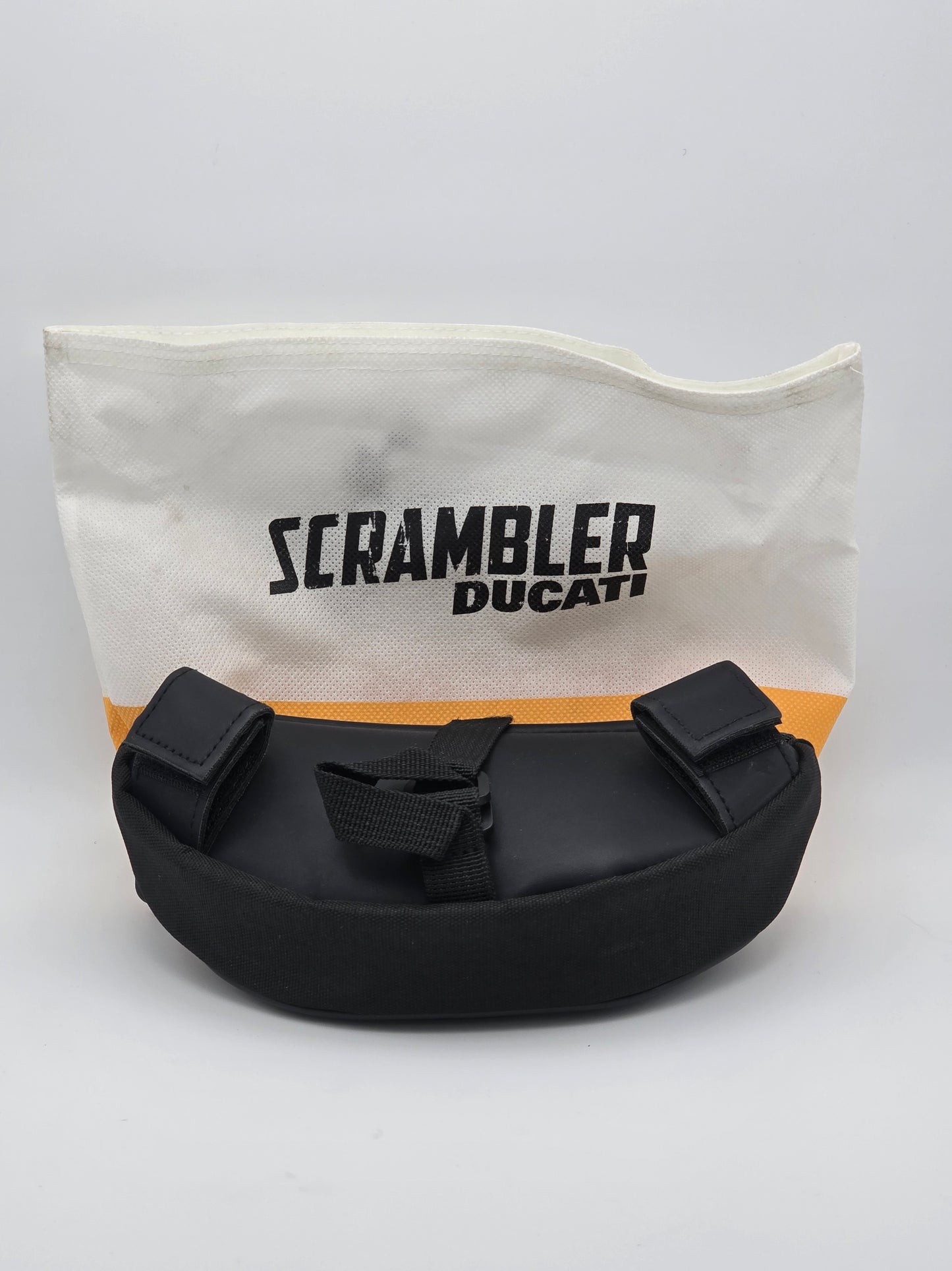 Ducati Scrambler Handlebar Bag Urban Classic (Open-Box)