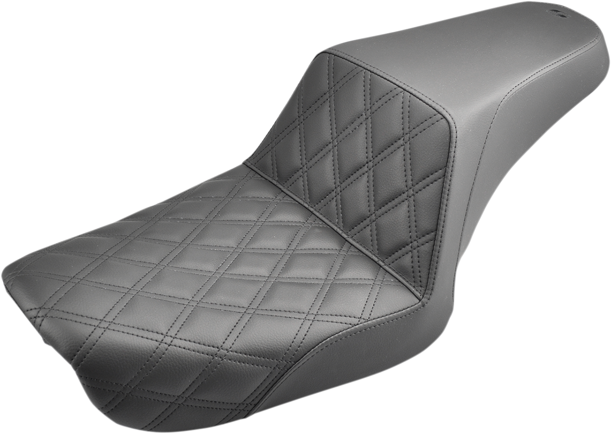 Black SADDLEMEN Step-Up Seat with front lattice stitch for Dyna motorcycles, featuring a sleek design and comfortable padding.