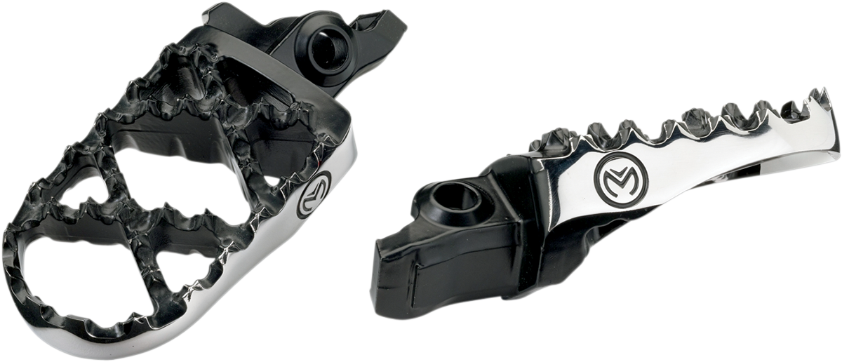 MOOSE OFFROAD Kawasaki/Suzuki STDRZ-5B hybrid foot pegs with 1/2 inch offset, featuring durable metal construction for off-road riding.