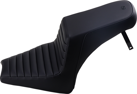SADDLEMEN Step Up Seat - Front Tuck-n'-Roll/Rear Smooth - Black - Scout Bobber I18-33-171 - Howling Moto