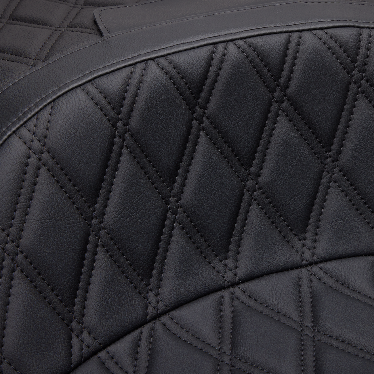 DRAG SPECIALTIES SEATS Freedom Seat with vinyl cover for Harley FLH 1997-2007, motorcycle seat, black vinyl, comfortable design