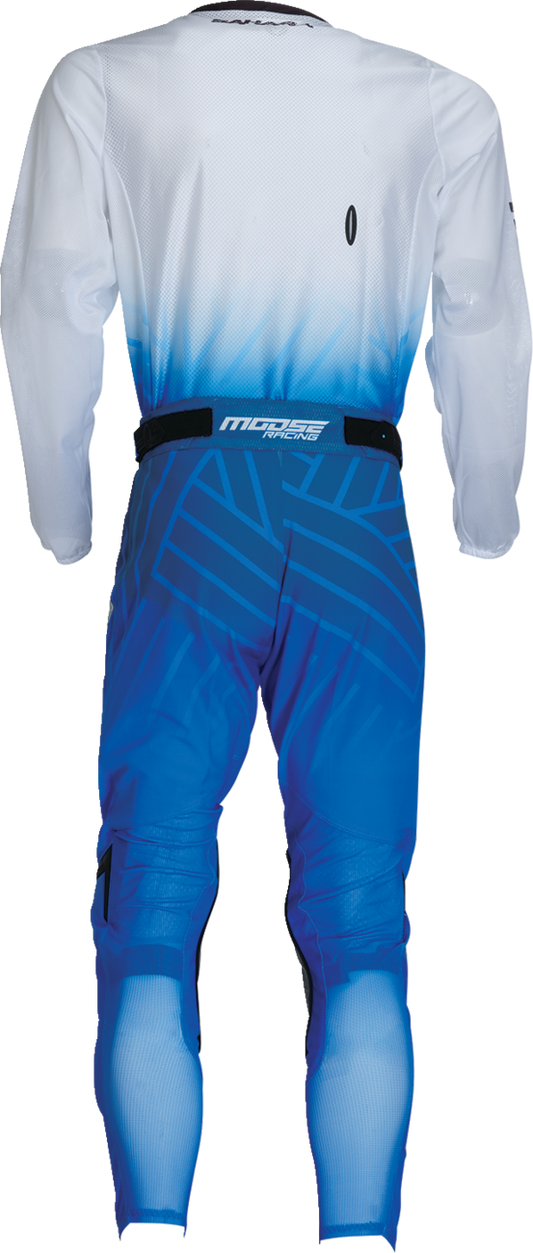 Moose Offroad Sahara Jersey in blue and white, medium size, off-road riding apparel designed for performance and durability.