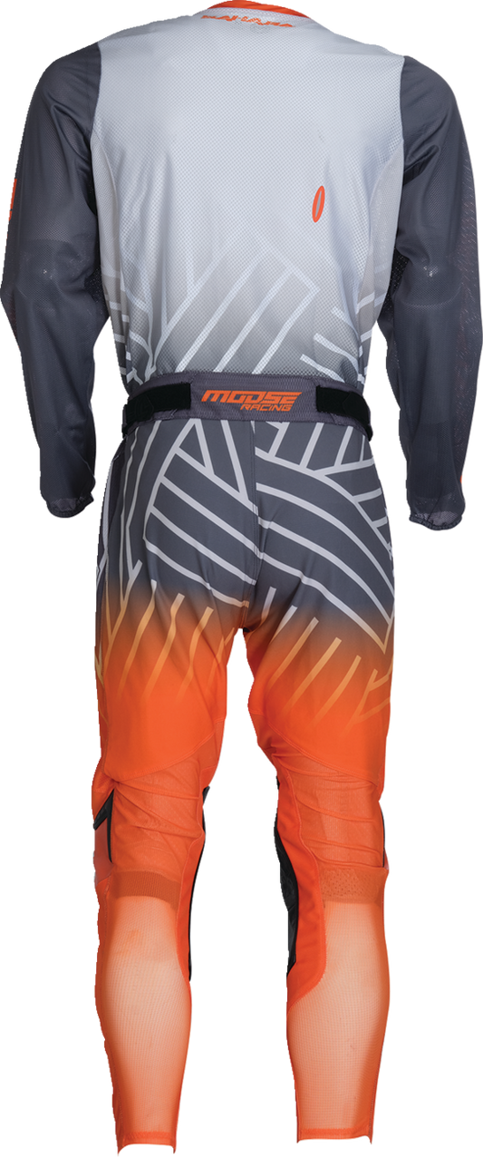Gray and orange Moose Offroad Sahara Jersey in medium size, featuring a comfortable, breathable motocross shirt with bold design.