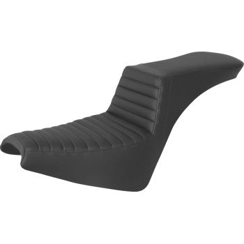 Black SADDLEMEN Step-Up Front Tuck-n-Roll motorcycle seat for Harley Softail 2018-2022, featuring stylish stitching and comfortable padding.