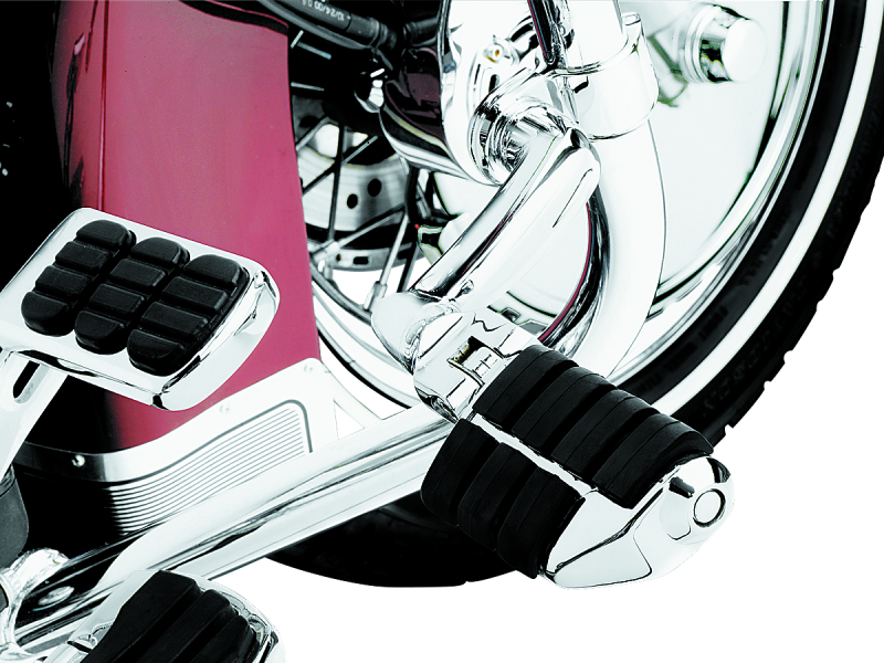 Kuryakyn Longhorn Offset Dually ISO Pegs with 1-1/4 inch clamp in chrome for motorcycle comfort and style.
