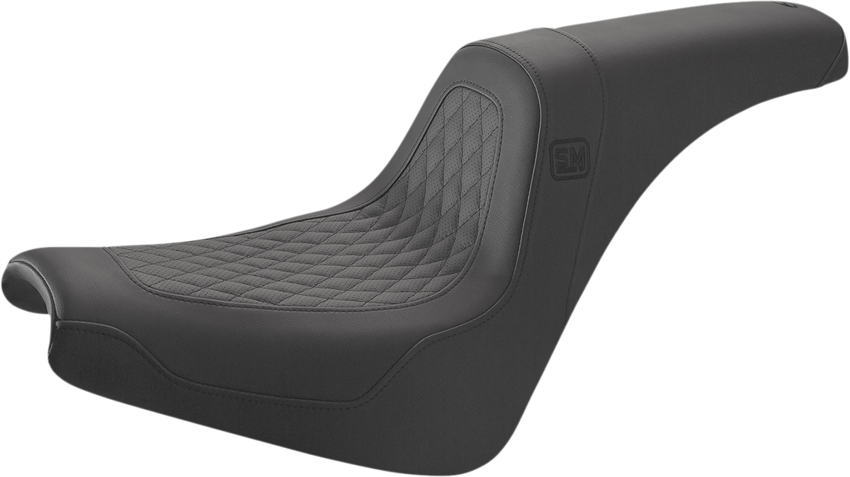 Black SADDLEMEN Speed Merchant Pro Series motorcycle seat for FXBB/FXST '18-'23, designed for comfort and style.