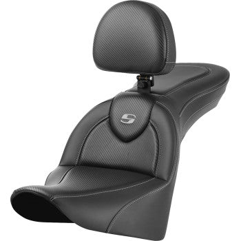 Bill's Exhausts SADDLEMEN Roadsofa™ motorcycle seat with backrest, carbon fiber finish, designed for comfort and style.
