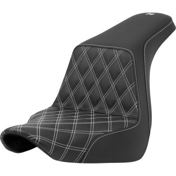 White SADDLEMEN Step-Up Seat with front lattice stitch for FXLR and FLSB 2018-2021, featuring white stitching and stylish design.