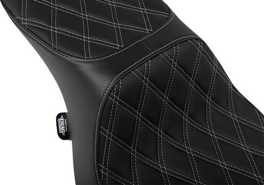 Drag Specialties Predator 2-up motorcycle seat with vinyl cover and silver diamond stitching for Harley FLTR/FLHX 2023-2024.