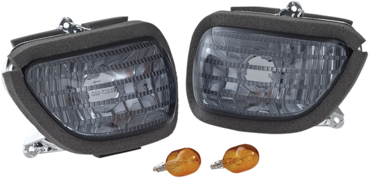 SHOW CHROME Front Turn Signal - 01-19 GL 1800/13-16 F6B - Smoke 52-733SK - Howling Moto
