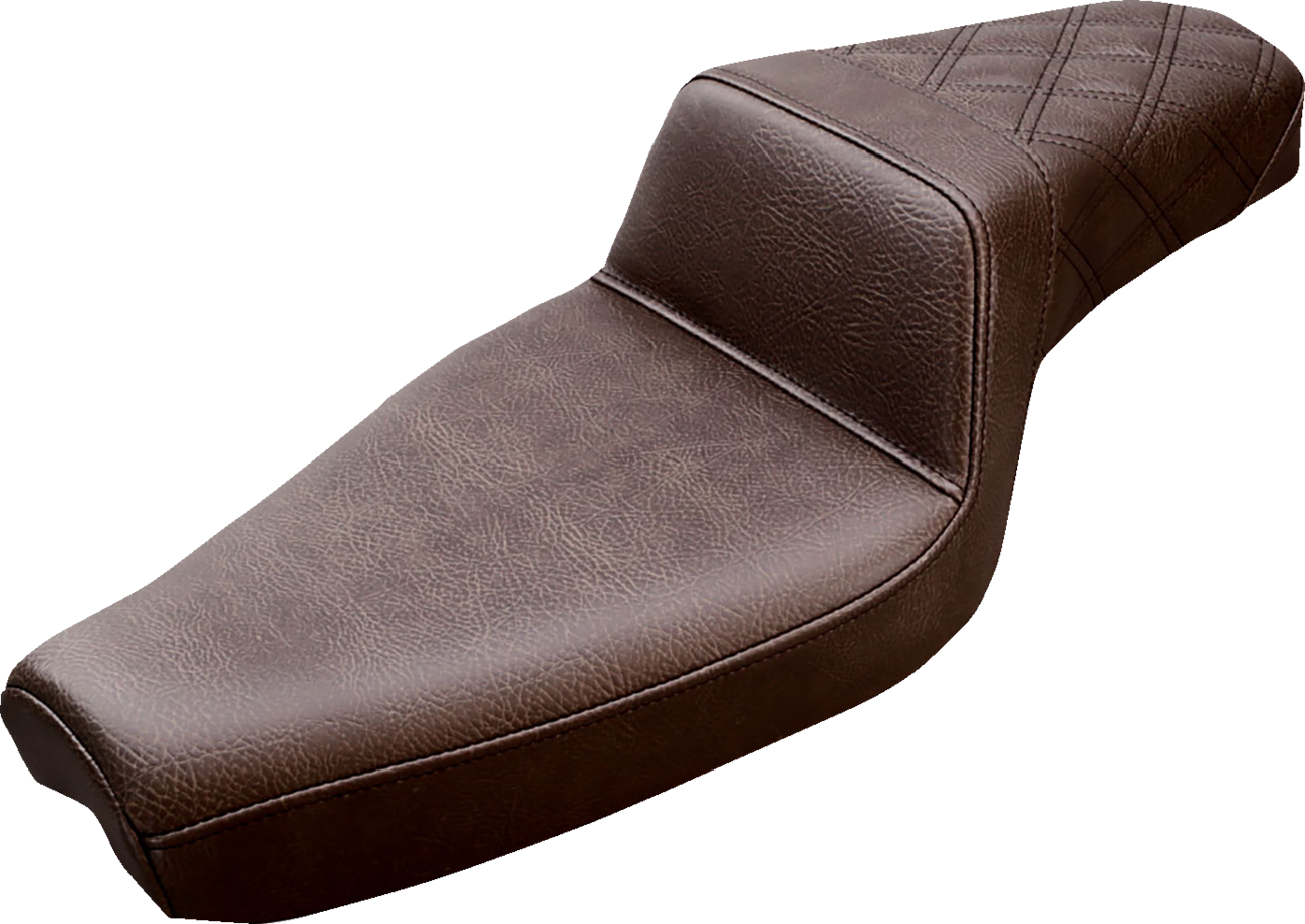 Brown SADDLEMEN Step-Up Seat with rear lattice stitch for XL motorcycles, featuring comfortable padding and stylish design.
