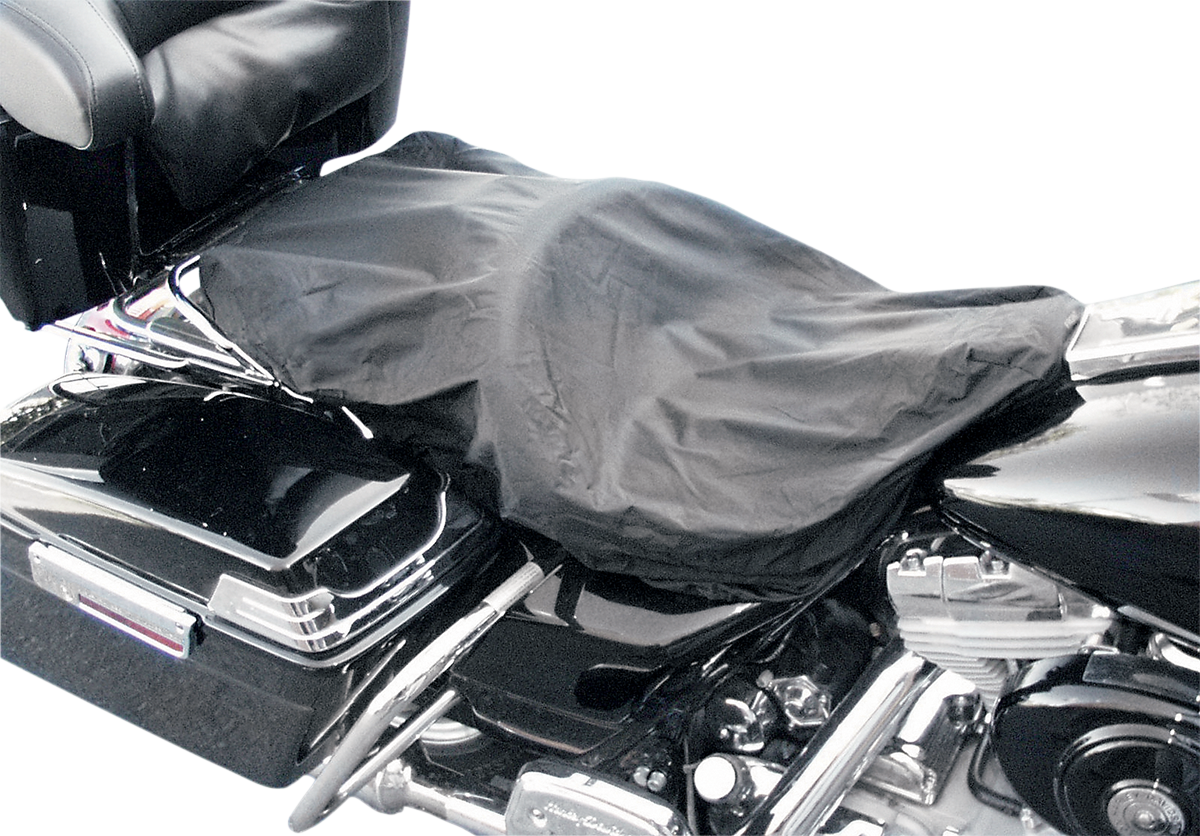 Bill's Exhausts SADDLEMEN Touring Rain Seat Cover R915 on motorcycle seat, waterproof protection for touring rides.