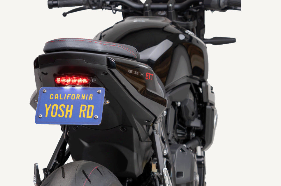 YOSHIMURA, Yoshimura V2 Fender Eliminator Kit for Suzuki with Part Number 075BG117300