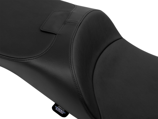 Drag Specialties extended reach Freedom seat for FLT/FLH motorcycles, vinyl, smooth finish, part 4696A, designed for comfortable riding.