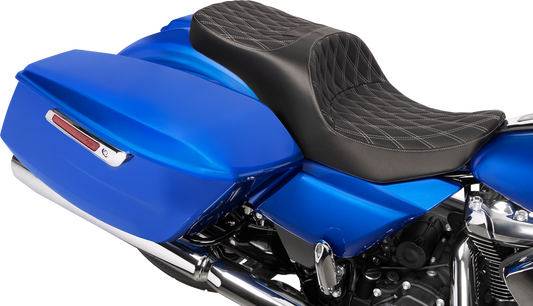 Drag Specialties forward position freedom seat for FLH/FLT 2023-2025, vinyl with silver double diamond stitch, part #4715C