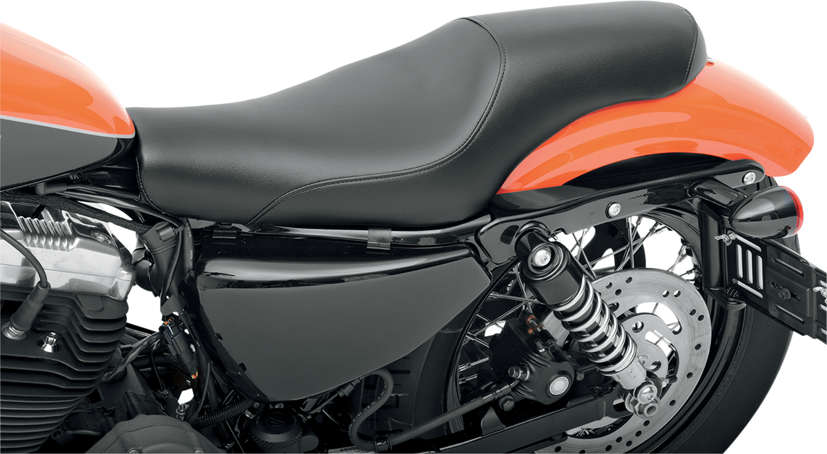 Black SADDLEMEN Profiler seat for XLC '04+ motorcycles, smooth design, by Bill's Exhausts, shown on a motorcycle seat.
