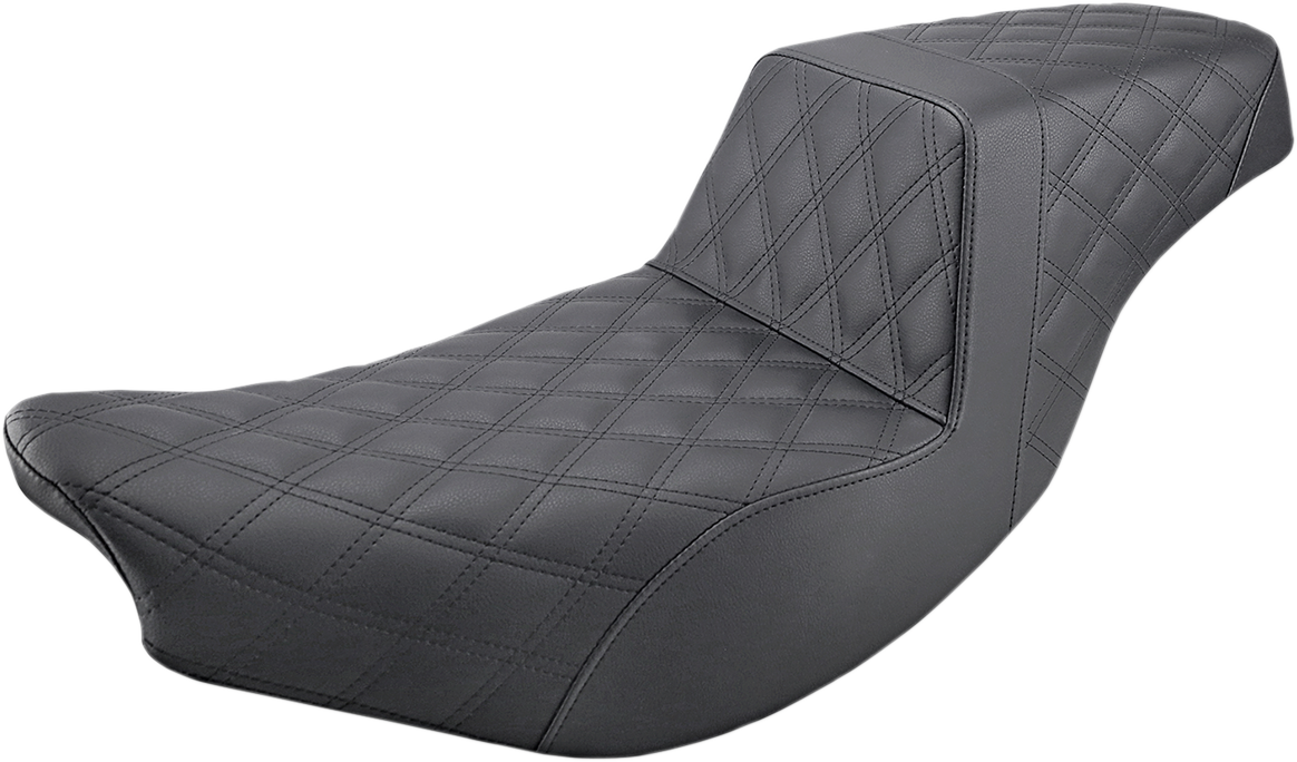Black SADDLEMEN Step Up Seat with full lattice design for Indian motorcycles, designed for comfort and style.