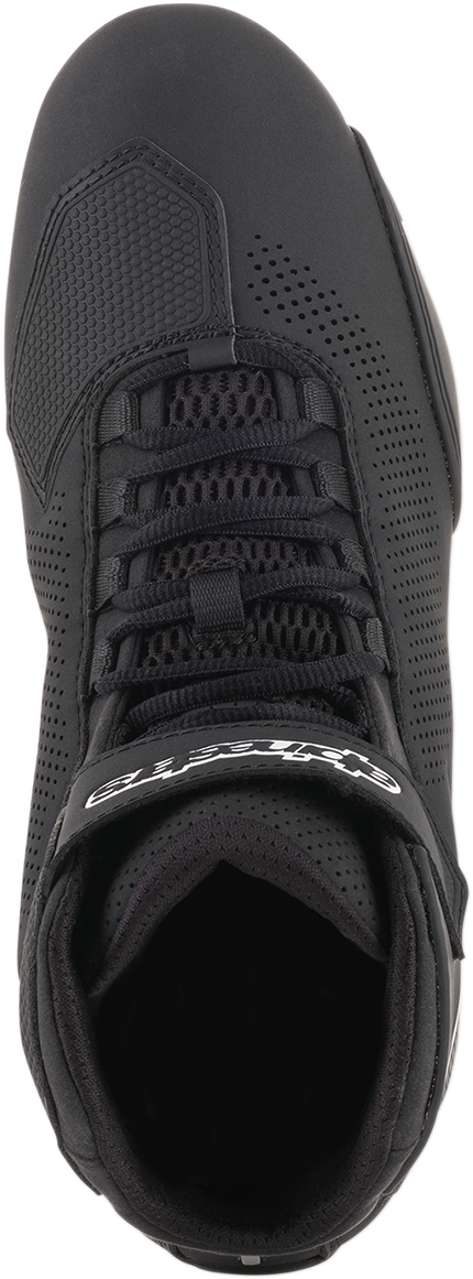 Alpinestars Sektor Vented Shoes in black, US 7.5, featuring breathable design and sporty style, ideal for casual or riding wear.