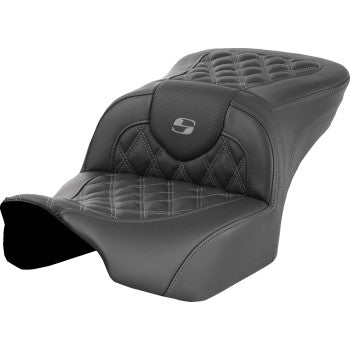 Gray SADDLEMEN Roadsofa™ motorcycle seat with lattice stitching, designed for FLTR/FLHX models 2023-2024, without backrest.