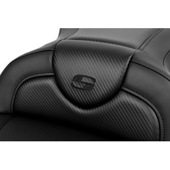 Black SADDLEMEN Roadsofa™ motorcycle seat with carbon fiber finish and black stitching, designed for '08-'19 FL models.