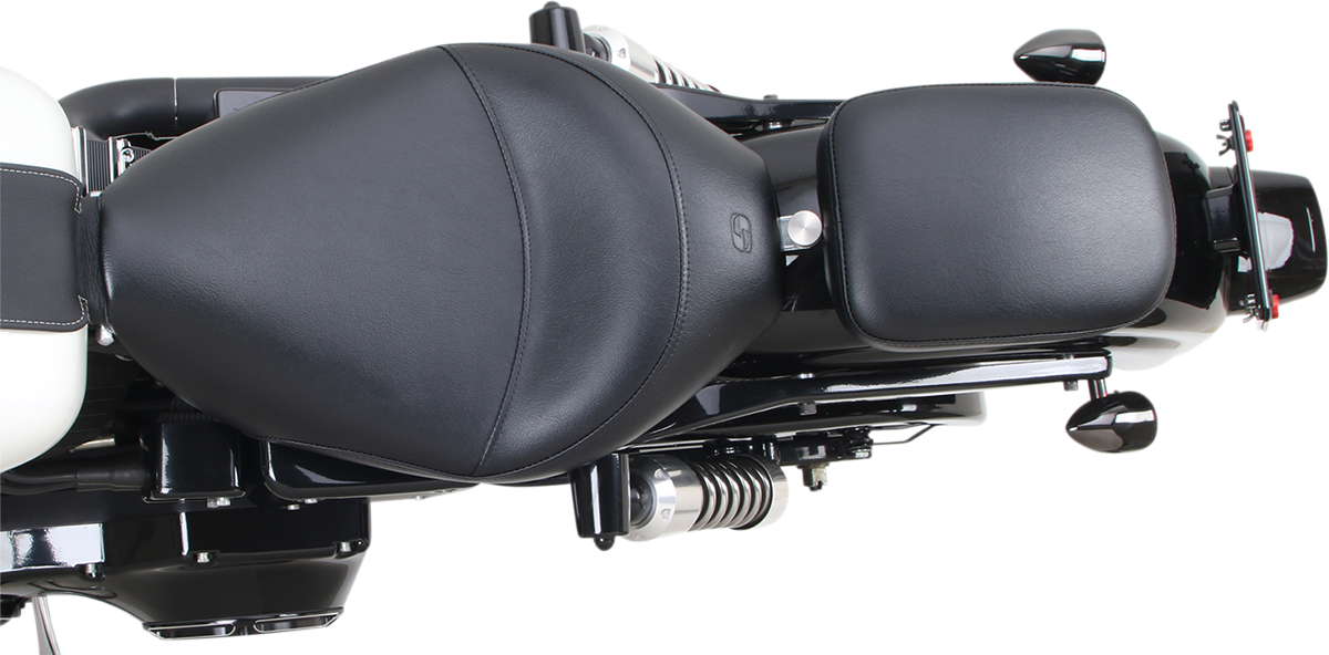Bill's Exhausts Saddlehyde S3 Saddle Seats, 7-inch black leather pad with padded comfort and durable stitching.