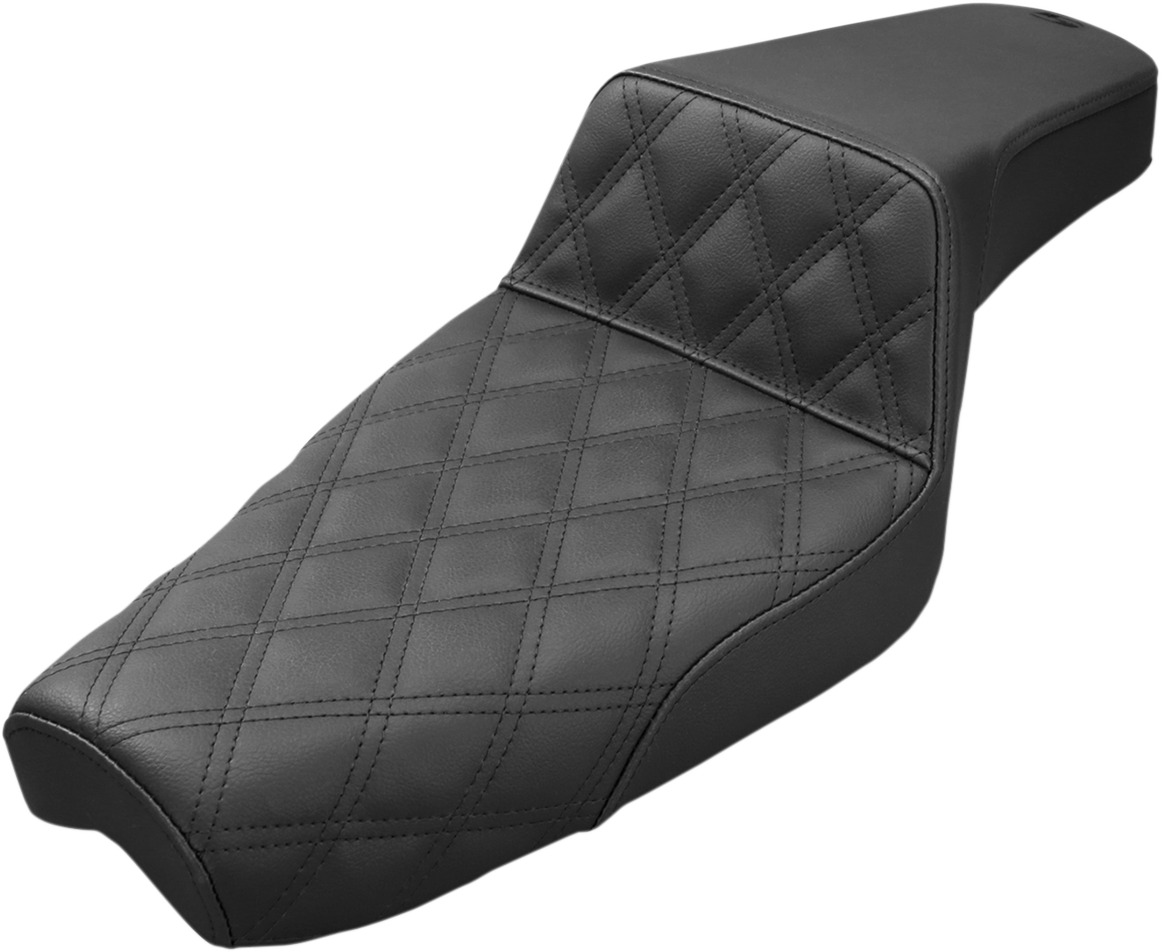 Black SADDLEMEN Step-Up Seat with front lattice stitch for XL motorcycles, featuring durable construction and stylish design.