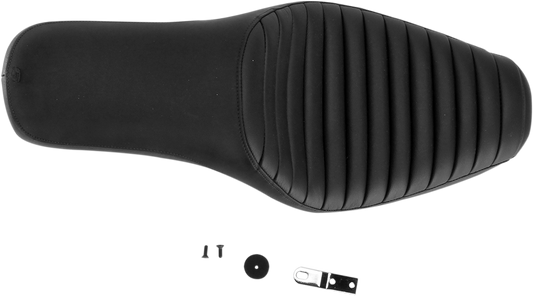 Black SADDLEMEN Profiler Tuck-n-Roll motorcycle seat for FXDWG 2004-2005, featuring a sleek, contoured design for enhanced comfort.