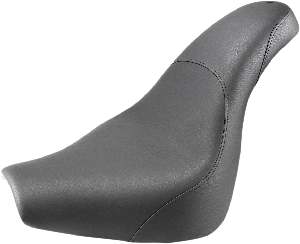 Black SADDLEMEN Profiler motorcycle seat by Bill's Exhausts, featuring smooth design and ergonomic shape for FXBR/S models.