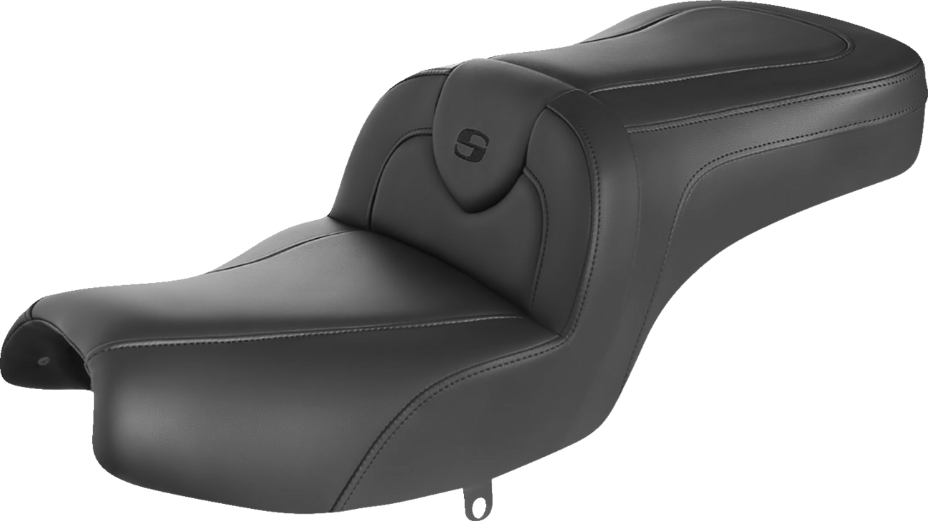 Black Saddlemen RoadSofa motorcycle seat with black stitching for Challenger models 2020-2022, designed for comfort and style.