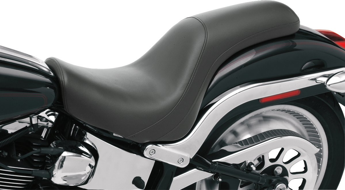 Black SADDLEMEN Profiler seat for Deuce 8285FJ motorcycle, smooth black leather seat with ergonomic design.