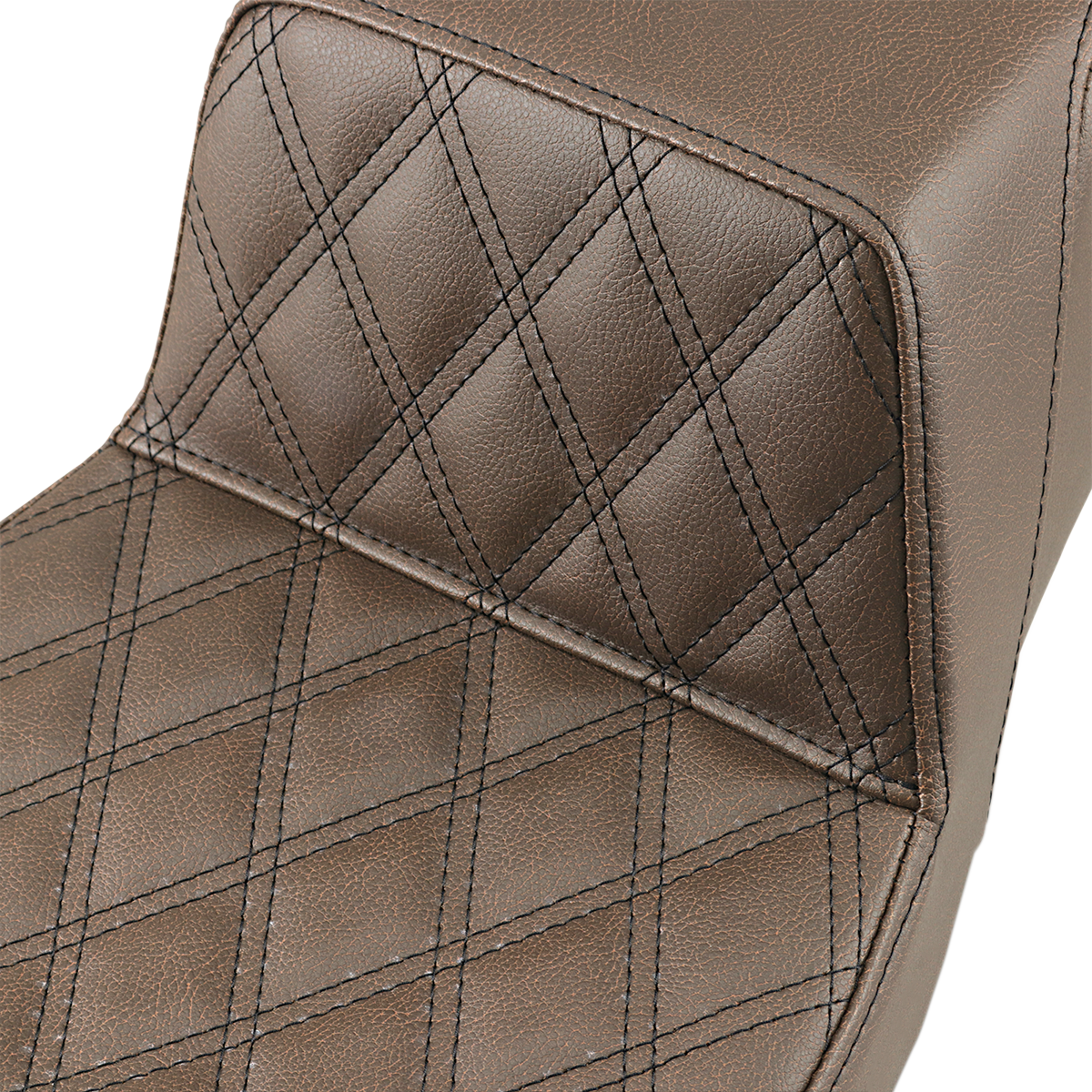 Brown SADDLEMEN Step-Up Seat with front lattice stitch for motorcycles, featuring durable design and detailed stitching.