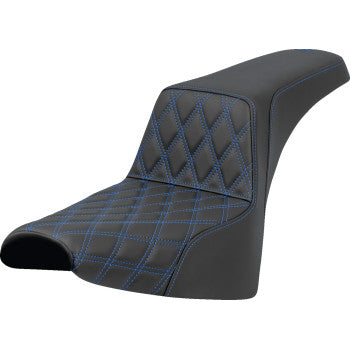 Blue stitched SADDLEMEN Step-Up front seat with lattice stitch for FXST/FXBB 2018-2025, designed for Harley Davidson motorcycles.