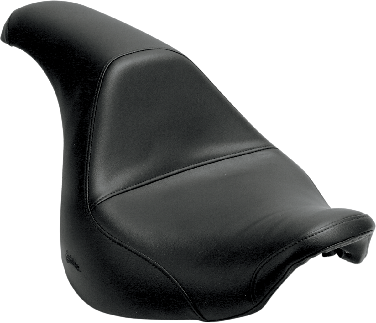 Black SADDLEMEN Profiler seat for XVS1300 motorcycle, smooth design, compatible with Y07-13-047 model, by Bill's Exhausts.