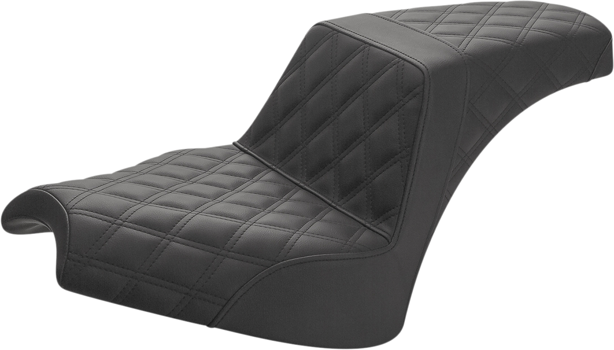 Black SADDLEMEN Step Up Seat with full lattice design for Chief I21-04-175 motorcycle, featuring durable construction.