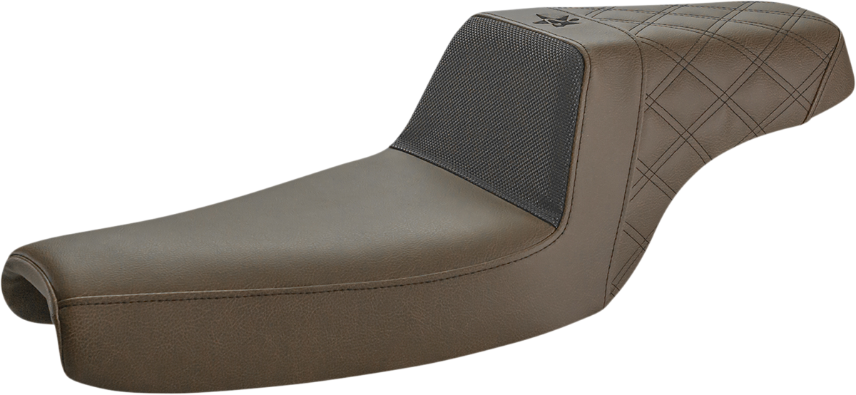 Bill's Exhausts SADDLEMEN Unknown Industries front seat with black gripper lumbar and rear lattice stitching, carbon fiber accents, XL size.