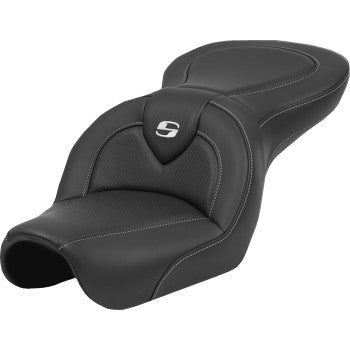 SADDLEMEN Roadsofa™ carbon fiber motorcycle seat in black with stitching, designed for FL 2004-2005, without backrest.
