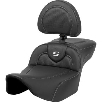 SADDLEMEN Roadsofa™ Extended Reach Seat - Carbon Fiber - Silver Stitch/Silver Logo - w/ Backrest - FL '23-'24 823-07-186BR - Howling Moto