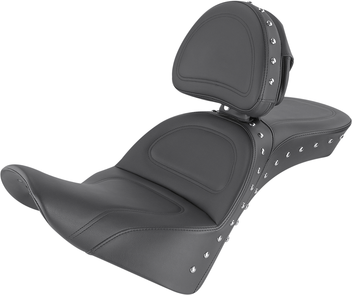 SADDLEMEN Explorer Special Seat with backrest for motorcycles, featuring durable construction and comfortable riding design.
