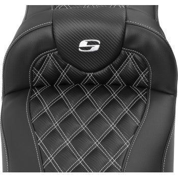 Bill's Exhausts SADDLEMEN Roadsofa™ extended reach motorcycle seat with backrest, white lattice stitching for FLTR/FLHX 2023-2024