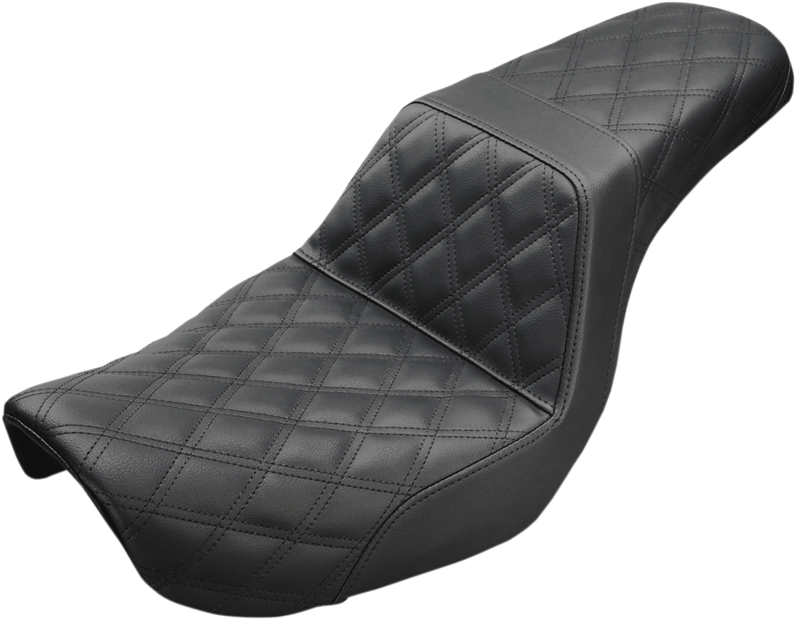 Black SADDLEMEN Step-Up Seat with full lattice stitch for Dyna motorcycles, designed by Bill's Exhausts.
