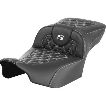 SADDLEMEN Roadsofa™ Extended Reach motorcycle seat by Bill's Exhausts with lattice stitch and white stitching for FLTR/FLHX 2023-2024