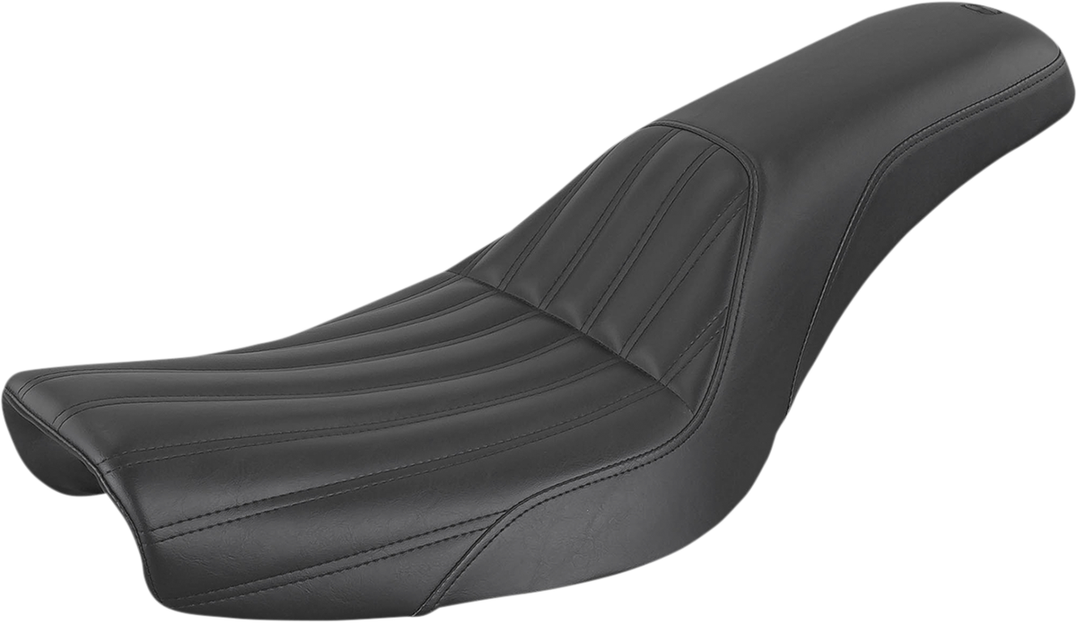 Black SADDLEMEN Profiler Knuckle Seat for motorcycles, featuring ergonomic design and durable upholstery.
