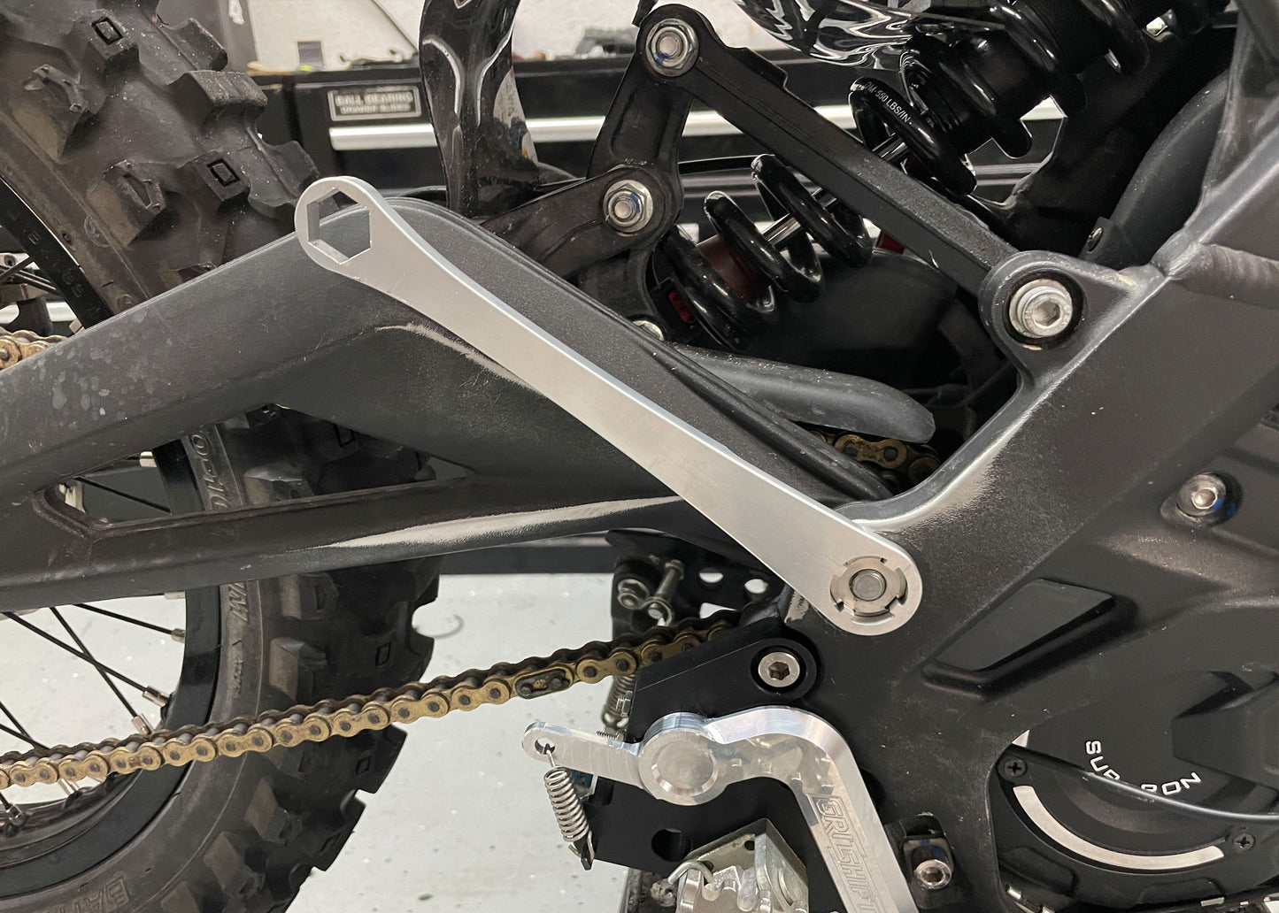GritShift Belt Change Multi Tool - Howling Moto