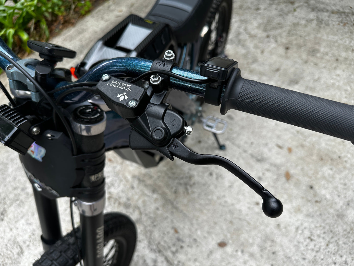 Formula E-Moto Dot4 Brakes - Howling Moto