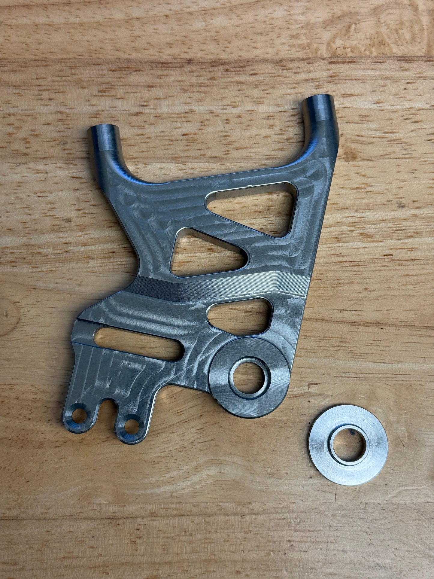 Volar Sport | Rear Caliper adapter | Surron, Eride pro, Talaria, and More... - Howling Moto