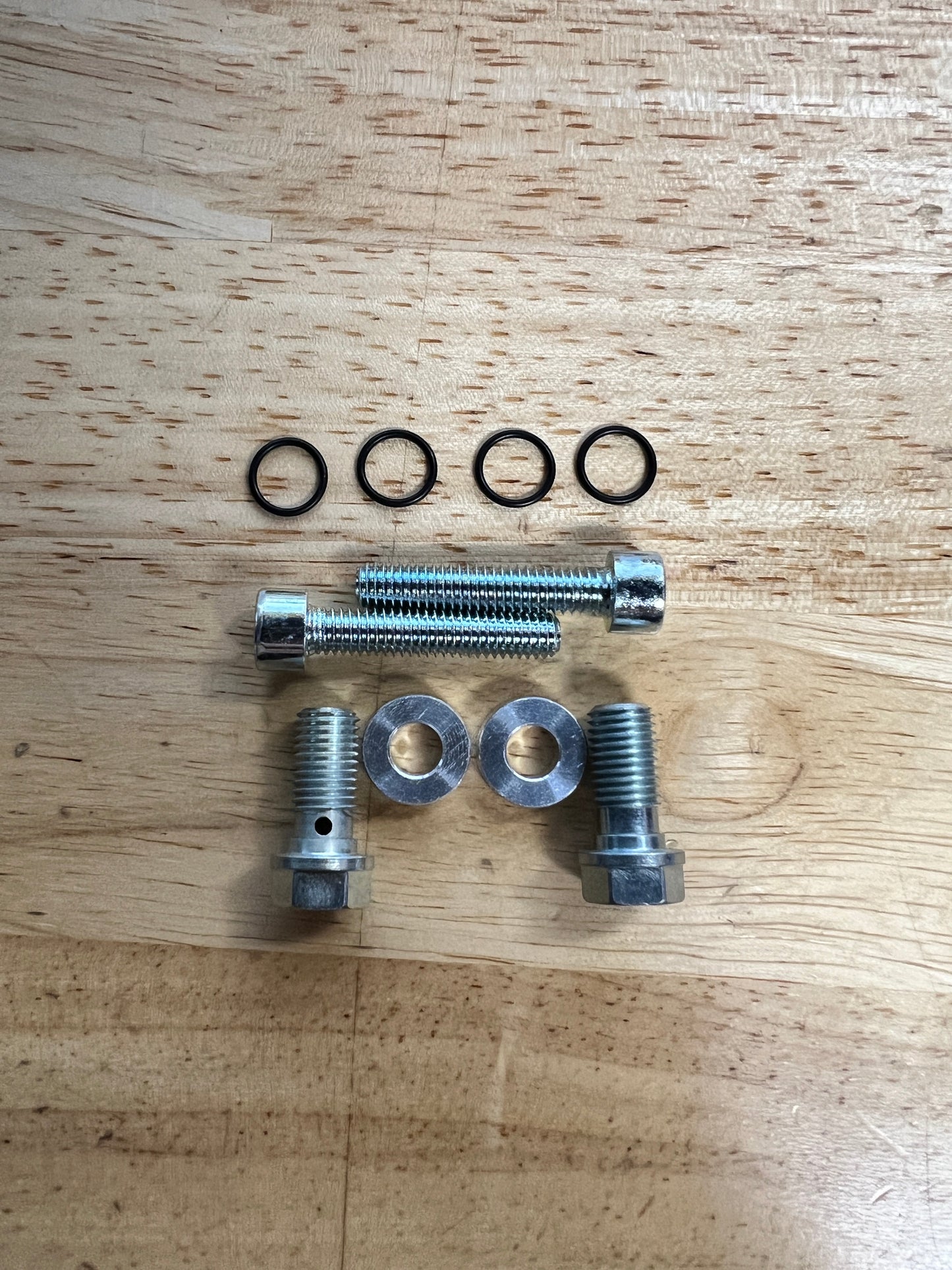 Volar Sport | Rear brake bolt set - Howling Moto