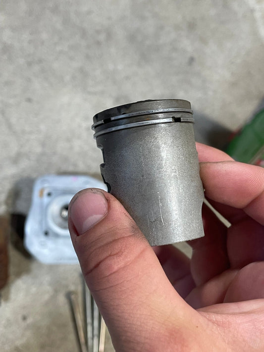 AF16 OEM USED GOOD Cylinder Kit - USED - Howling Moto